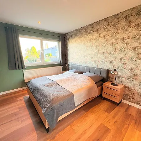 Appartement Kirchberg - Am Rhein *