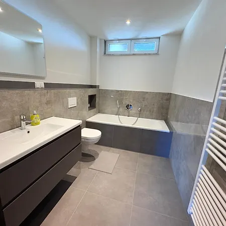 Kirchberg - Am Rhein Appartement